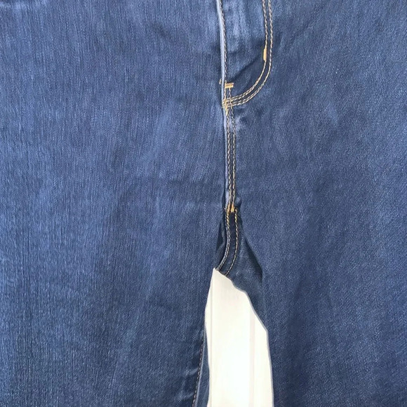Michael Kors Skinny Jeans - Picture 4 of 7